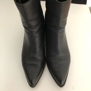 Black leather bootie